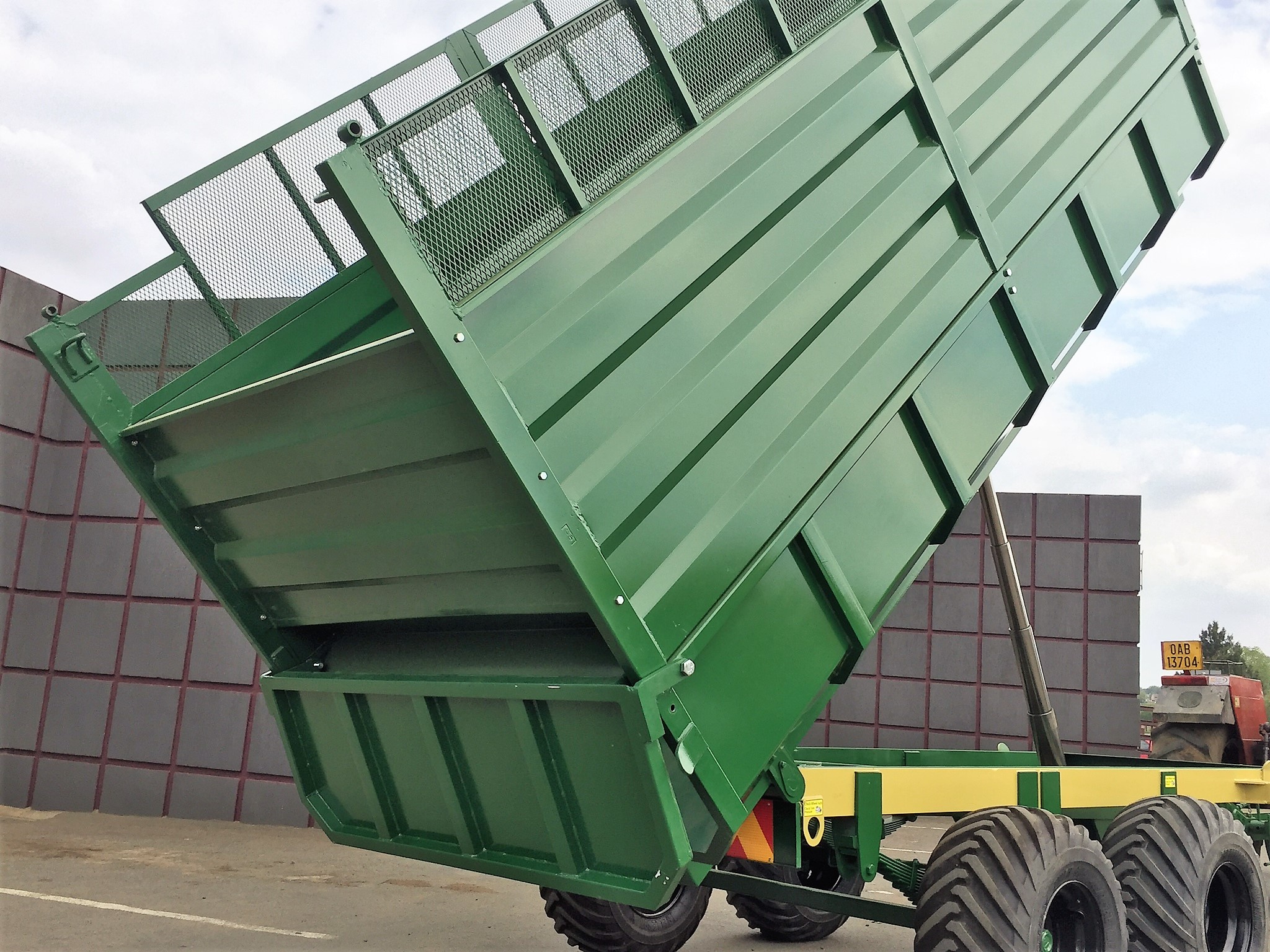 Tipper 12T Dubbel-As (Massakante) | Tipper 12T Double-Axle (Mass Sides) | V150 - Image 3