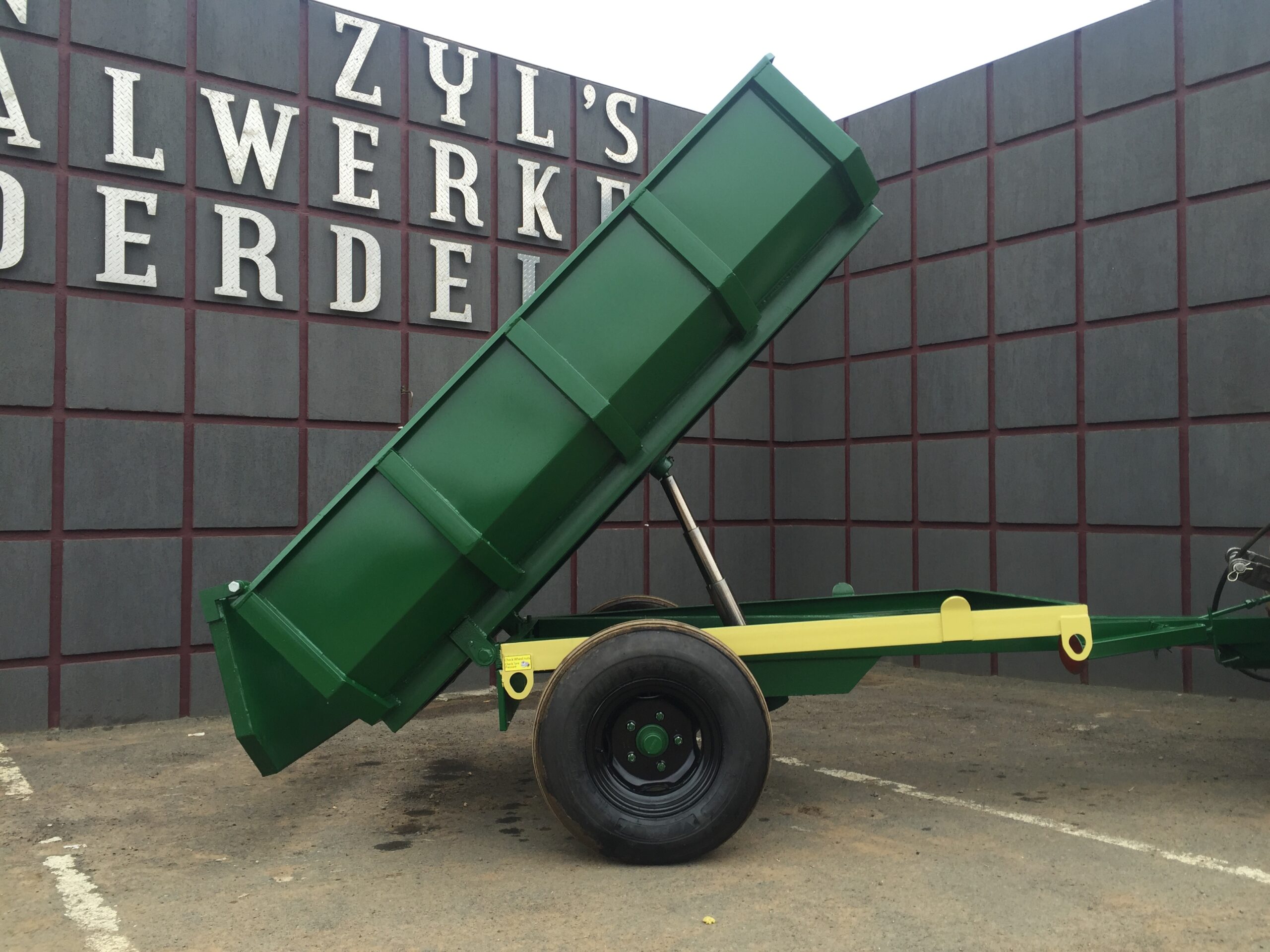 Tipwa Bell 3T | Bell Tipper 3T | V025 - Image 2